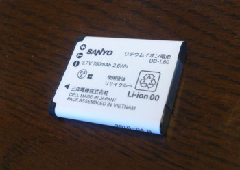 SANYO　Xacti用バッテリー　DB-L80